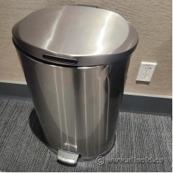 Step-On Stainless Steel Commercial Garbage Can with Lid